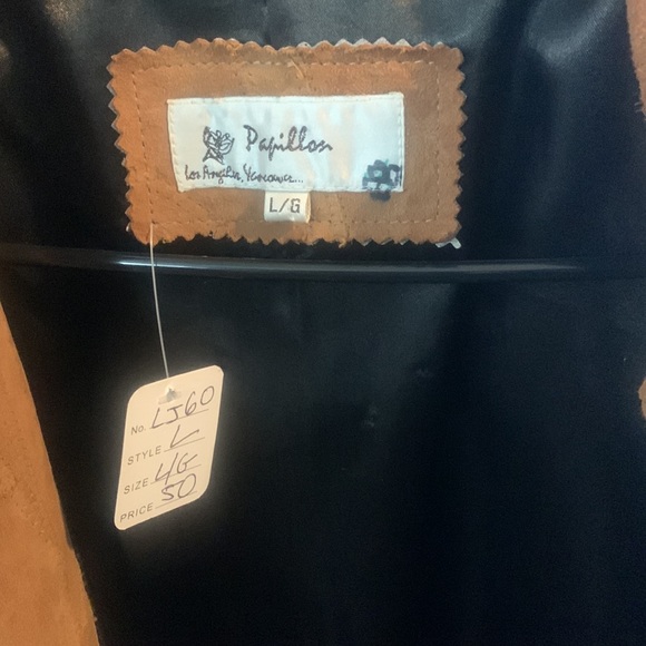 Papillon suede leather jacket with gold sequins and stitch work. - Picture 4 of 4